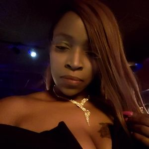 Meet your Posher, Vee